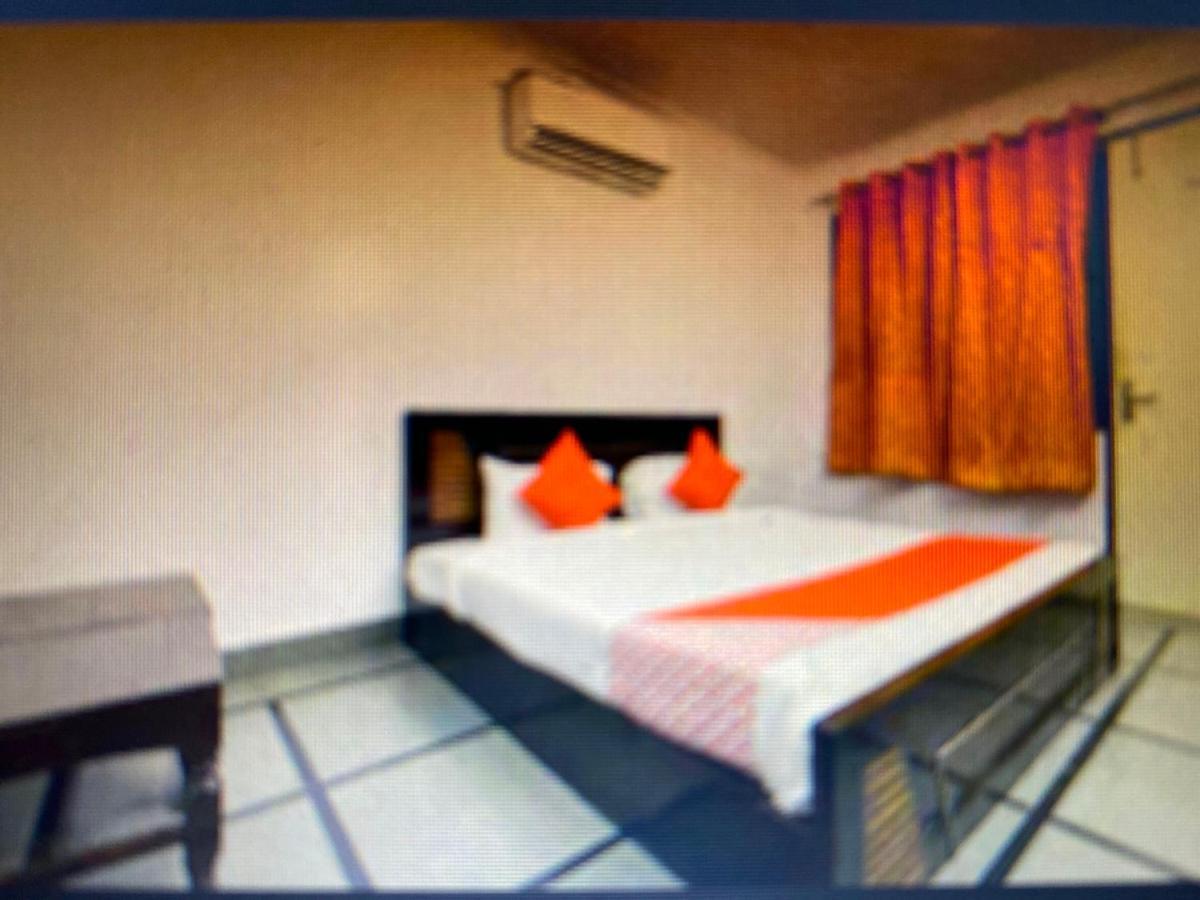 Hotel O Prayag Villa Allāhābād Junction Exterior foto